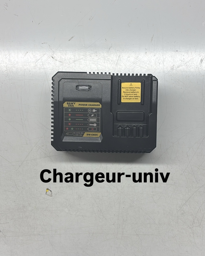 CHARGEUR UNIVERSEL 24 VOLTS*22D*